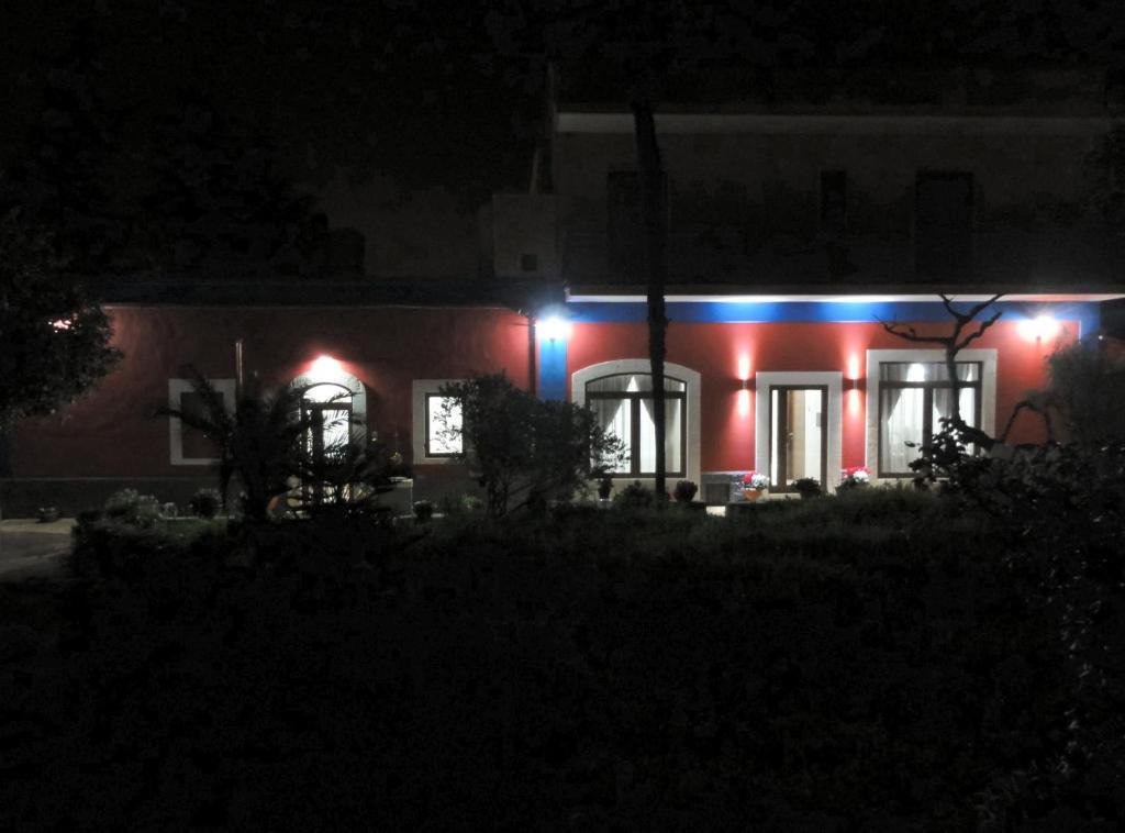Ape Rossa Bed & Breakfast Castellana Grotte Bagian luar foto
